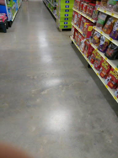 Pet Supply Store «PetSmart», reviews and photos, 13720 Riverside Dr, Sherman Oaks, CA 91423, USA