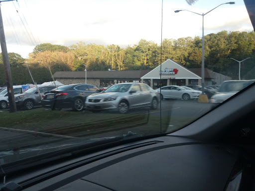 Grocery Store «Super Foodtown of Croton-on-Hudson», reviews and photos, 2005 Albany Post Rd, Croton-On-Hudson, NY 10520, USA