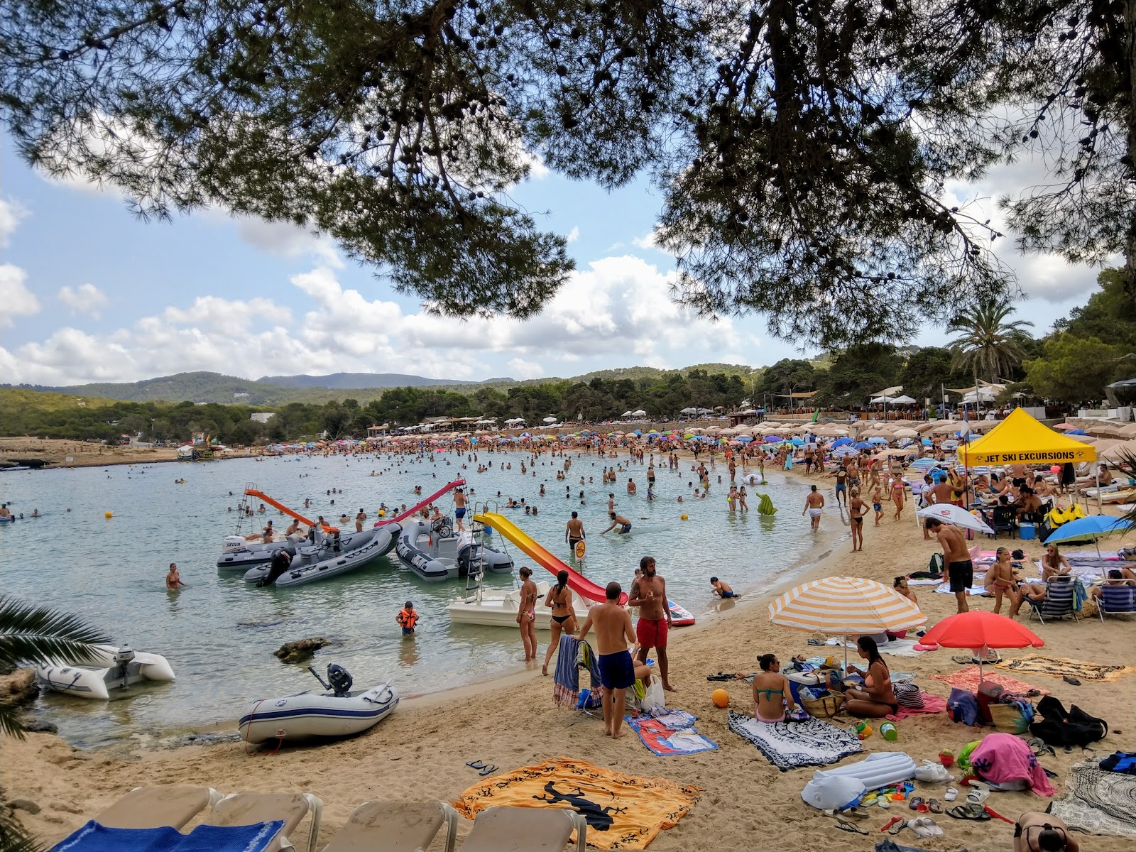Photo of Cala Bassa with very clean level of cleanliness