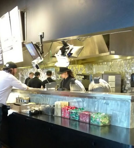 Shopping Mall «16th Street Mall», reviews and photos, 1001 16th St, Denver, CO 80265, USA