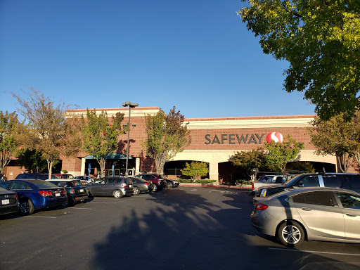 Grocery Store «Safeway», reviews and photos, 5450 Dewey Dr, Fair Oaks, CA 95628, USA