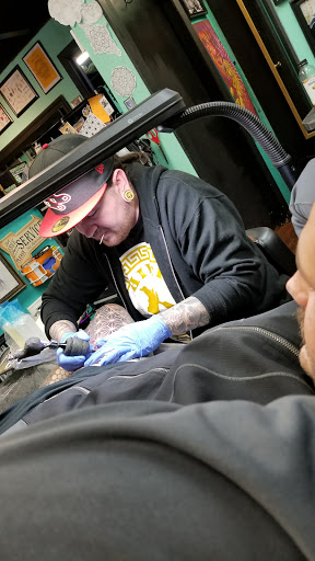 Tattoo Shop «Dv8 Tattoos & Body Piercing», reviews and photos, 1758 Concord Ave, Concord, CA 94520, USA