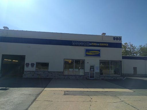 Auto Repair Shop «United Tire & Service of East Caln», reviews and photos, 980 E Lancaster Ave, Downingtown, PA 19335, USA
