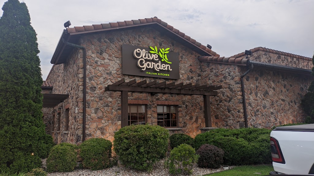 Olive Garden Italian Restaurant 40219