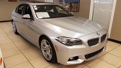 Car Dealer «Rainbow Luxury Imports.», reviews and photos, 1801 N Hwy 190, Covington, LA 70433, USA