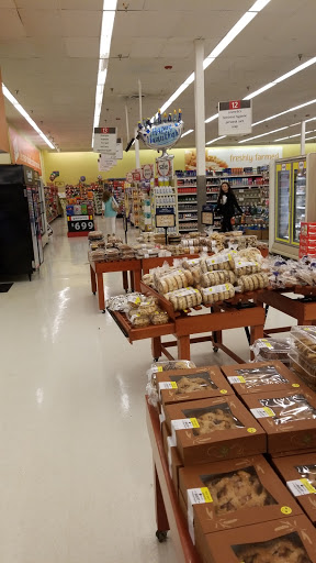 Grocery Store «Winn-Dixie», reviews and photos, 7024 Beracasa Way, Boca Raton, FL 33433, USA