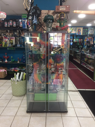 Tobacco Shop «Hamden Smoke Shop, LLC», reviews and photos, 1461 Dixwell Ave, Hamden, CT 06514, USA