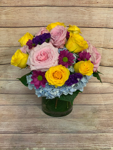 Florist «Flowers By Eddie», reviews and photos, 523 Vinton Mill Ct NE, Roanoke, VA 24014, USA