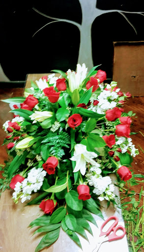 Florist «Philips Florist, Inc.», reviews and photos, 920 Market St, Oxford, PA 19363, USA