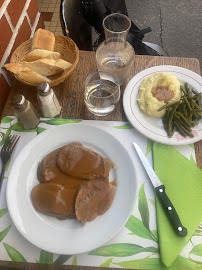 Plats et boissons du Restaurant familial Lescargot à Paris - n°11