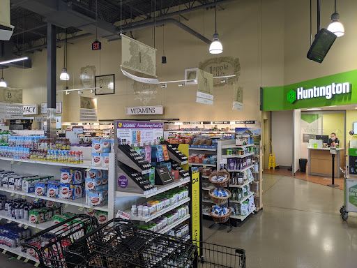 Grocery Store «Grandview Yard Market District», reviews and photos, 840 W 3rd Ave, Columbus, OH 43212, USA