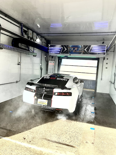 Suds Auto Wash in Muskegon