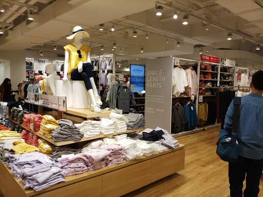 Stores to buy women's clothing Hong Kong