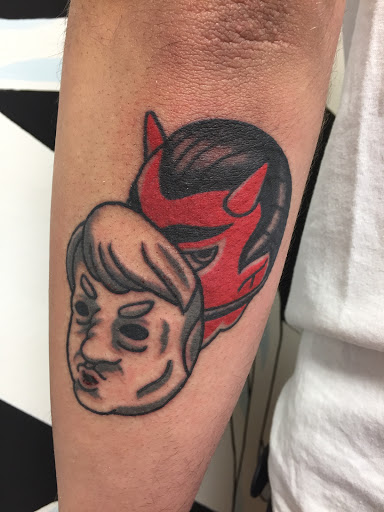 Tattoo Shop «Powell Tattoos», reviews and photos, 5117 SE Powell Blvd #1, Portland, OR 97206, USA