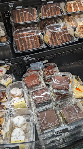 Grocery Store «Safeway», reviews and photos, 70 Cabrillo Hwy, Half Moon Bay, CA 94019, USA