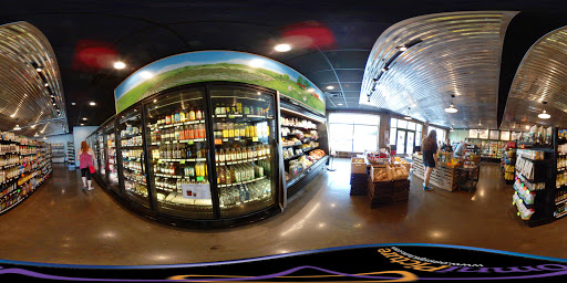 Grocery Store «Tyner Pond Market», reviews and photos, 120 S Audubon Rd, Indianapolis, IN 46219, USA