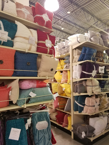 Discount Store «Gordmans - Store Closing Soon», reviews and photos, 214 Gable Crossing Dr, Avon, IN 46123, USA