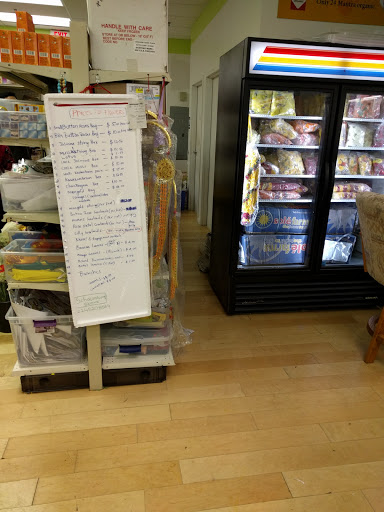 Viveks florist, 3075 Book Rd #147, Naperville, IL 60564, USA, 