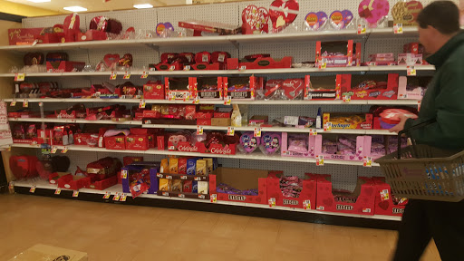 Grocery Store «Stop & Shop», reviews and photos, 760 Villa Ave, Fairfield, CT 06824, USA