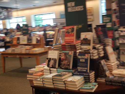 Book Store «Barnes & Noble Booksellers Hillside Village», reviews and photos, 305 Farm to Market Road 1382 #520, Cedar Hill, TX 75104, USA