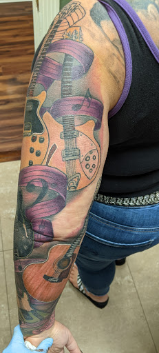 Tattoo Shop «Da Vinci Tattoo», reviews and photos, 3247 Sunrise Hwy, Wantagh, NY 11793, USA