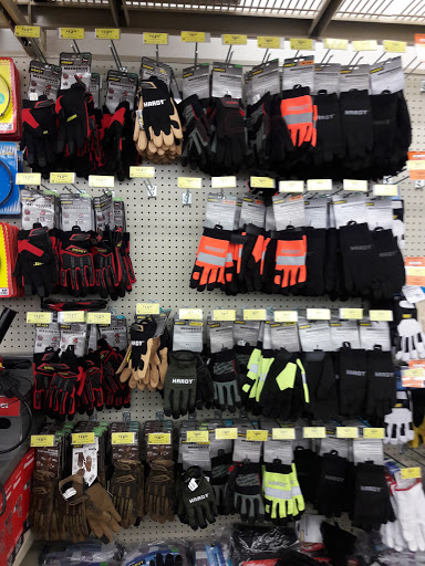 Hardware Store «Harbor Freight Tools», reviews and photos, 3050 N Josey Ln #106, Carrollton, TX 75007, USA
