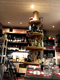 Atmosphère du Restaurant La Fine Bouche à Chamonix-Mont-Blanc - n°13