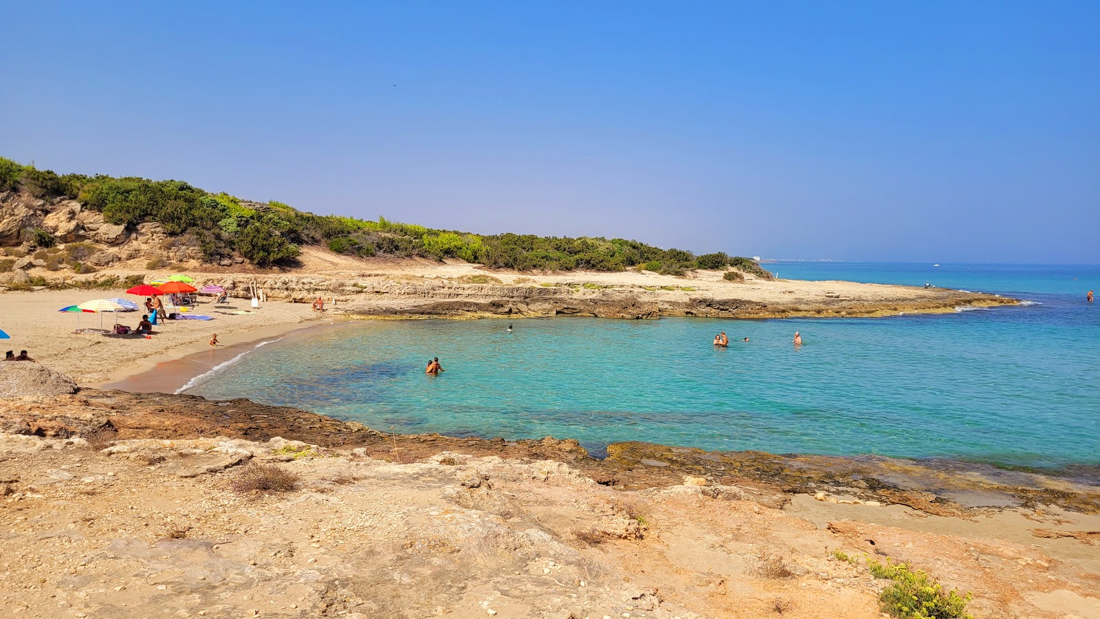 Foto von Quarto di Monte Beach wilde gegend