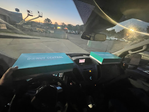 Donut Shop «Donut Central», reviews and photos, 1504 Central Ave, Columbus, IN 47201, USA