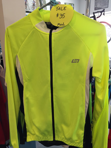 Bicycle Repair Shop «The Town Hill Bicycle Shop», reviews and photos, 10 E Rhea St, Sparta, TN 38583, USA