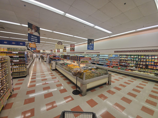 Grocery Store «Market Basket», reviews and photos, 240 Broadway, Raynham, MA 02767, USA