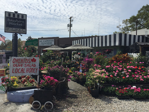 Grocery Store «Bayshore Market», reviews and photos, 5025 Bayshore Blvd, Tampa, FL 33611, USA