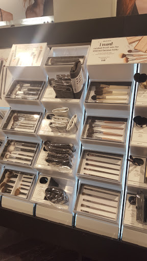 Cosmetics Store «SEPHORA», reviews and photos, 7979 Pittsford Victor Rd, Victor, NY 14564, USA