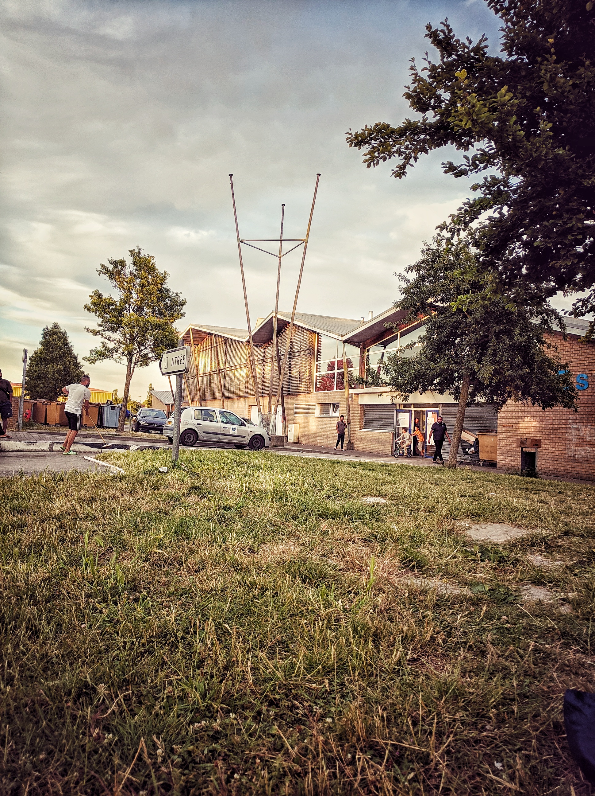 Photo n° 3 de l'avis de Ammar.. fait le 06/07/2019 à 16:42
