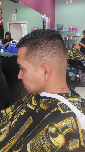 Beauty Salon «Kary Elys Hair Salon», reviews and photos, 111 N 6th St, Conroe, TX 77301, USA