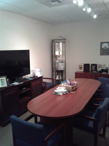 Funeral Home «Bateman Carroll Funeral Home», reviews and photos, 520 W Powell Blvd, Gresham, OR 97030, USA