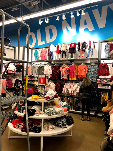 Clothing Store «Old Navy», reviews and photos, 40-24 College Point Blvd, Flushing, NY 11354, USA