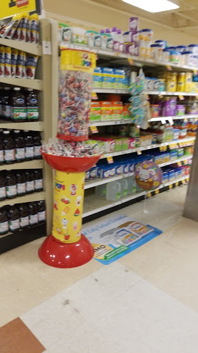 Grocery Store «Fred Meyer», reviews and photos, 18325 Aurora Ave N, Seattle, WA 98133, USA