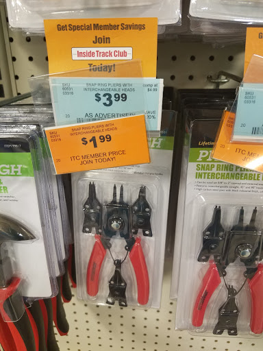 Hardware Store «Harbor Freight Tools», reviews and photos, 3428 E Silver Springs Blvd, Ocala, FL 34470, USA