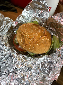 Hamburger du Restaurant de hamburgers Five Guys Opéra à Paris - n°20