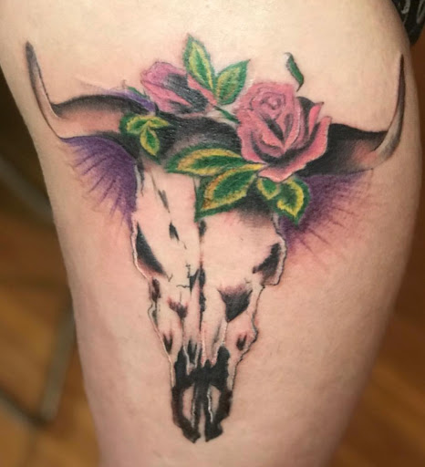 Explore mirrored tattoo ideas, creative tattoo ideas in Belgrade, available at The Loyal Sparrow Tattoo and Piercing