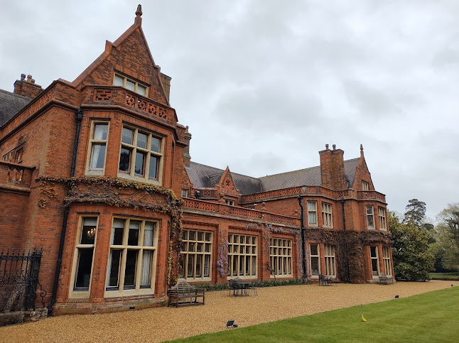 Reviews of Holmewood Hall in Peterborough - Event Planner