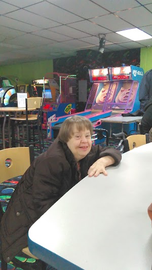 Rose Lanes Bowling Center - photo 32