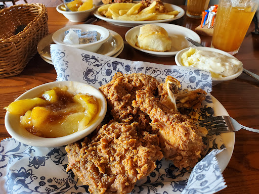 American Restaurant «Cracker Barrel Old Country Store», reviews and photos, 550 Co Rd 117, Buda, TX 78610, USA