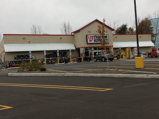 Home Improvement Store «Tractor Supply Company», reviews and photos, 61 Tower Dr, Middletown, NY 10941, USA
