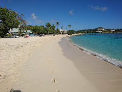 Sapphire beach'in fotoğrafı biraz temiz temizlik seviyesi ile