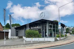 Mercedes-Benz Niederlassung Hannover Standort Lehrte image