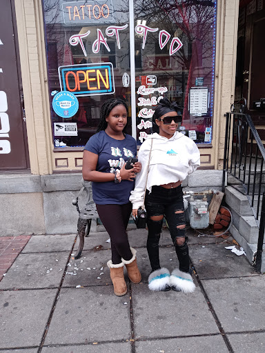 Tattoo Shop «WEST CALI TATTOOS & PIERCING», reviews and photos, 518 W Marshall St, Norristown, PA 19401, USA