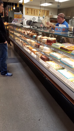 Grocery Store «Grandview Yard Market District», reviews and photos, 840 W 3rd Ave, Columbus, OH 43212, USA