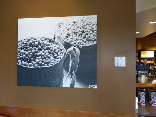 Coffee Shop «Starbucks», reviews and photos, 3177 Lee Hwy, Bristol, VA 24202, USA